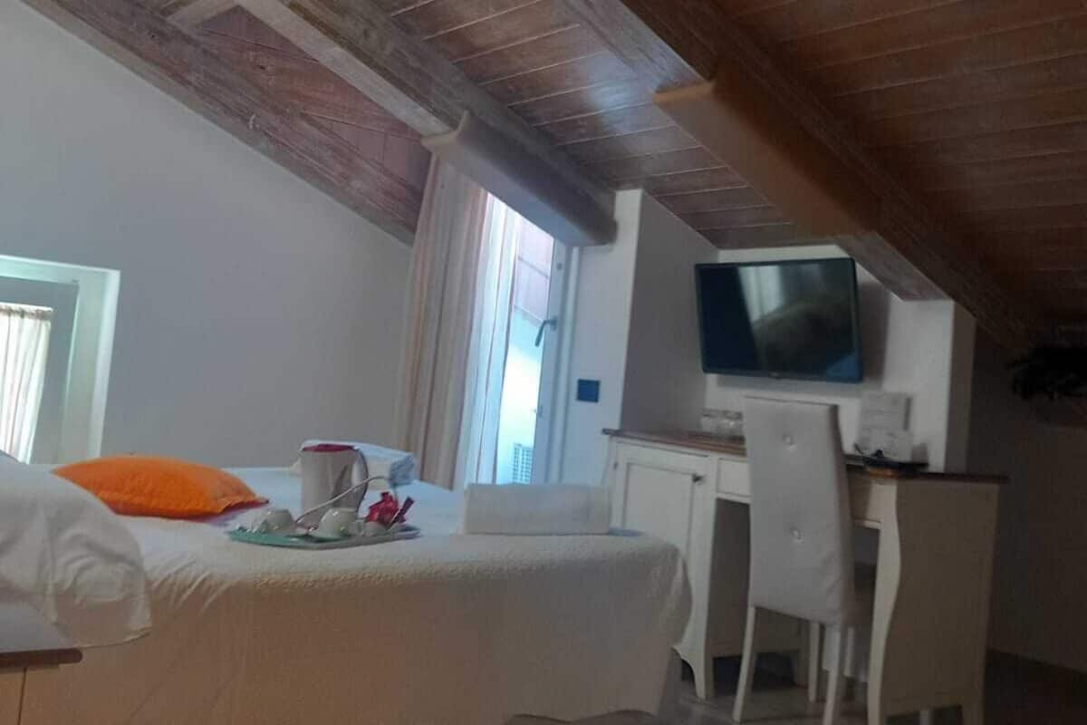 2 bedrooms, in-room safe, blackout curtains, iron/ironing board