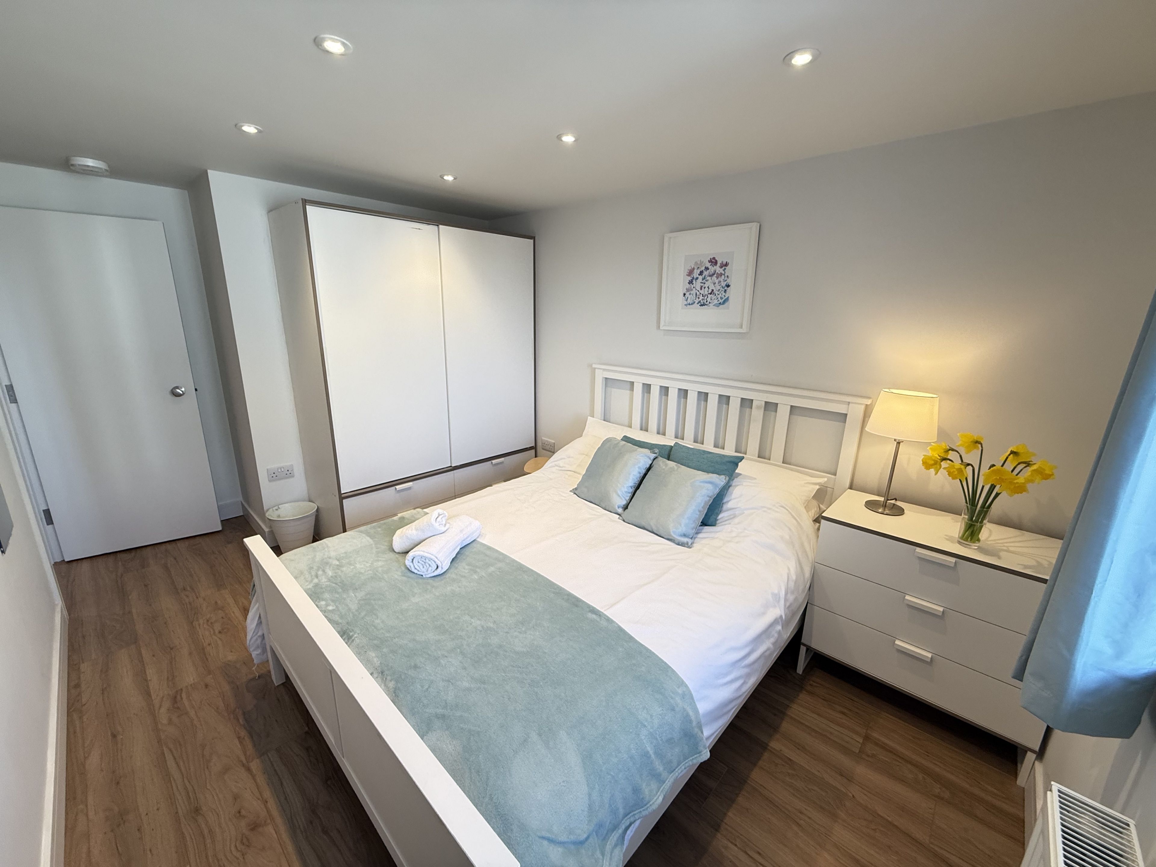 2 soverom, strykejern/-brett, wi-fi (inkludert) og sengetøy