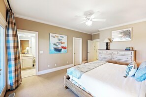 5 bedrooms, free WiFi, bed sheets