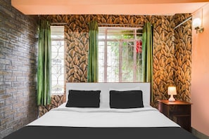 1 bedroom - Hotel O Shillong Balaji Guest House (Shillong)