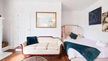 1 makuuhuone, työpöytä, silitysrauta/-lauta, ilmainen Wi-Fi