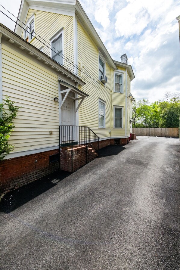 Exterior - Historic Suite | Near Mercer University & Downtown (Macon)