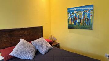 2 makuuhuonetta, silitysrauta/-lauta, Wi-Fi