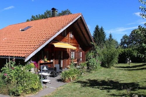 Romantisches Künstlerhaus am Weiher
Haustierfreundlich