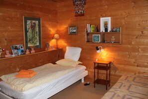 3 Schlafzimmer, Bügeleisen/Bügelbrett, WLAN, Bettwäsche