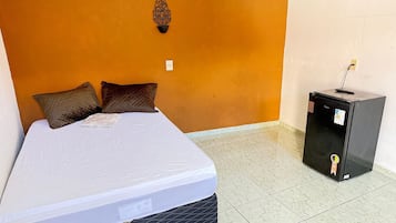 1 quarto, ferros/tábuas de passar roupa, acesso à internet