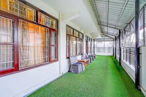 House | Interior - Blissful Mountain View Near Mall Road (Dehradun)