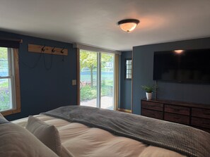 2 bedrooms, in-room safe, travel crib, free WiFi