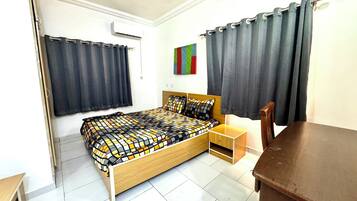 Apartment, 1 Bedroom, Non Smoking, Balcony | 1 bedroom, desk, free WiFi
