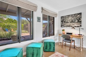 Interior - Movie Colony East, Saltwater Pool, Heat Included! Close to downtown! (Palm Springs)