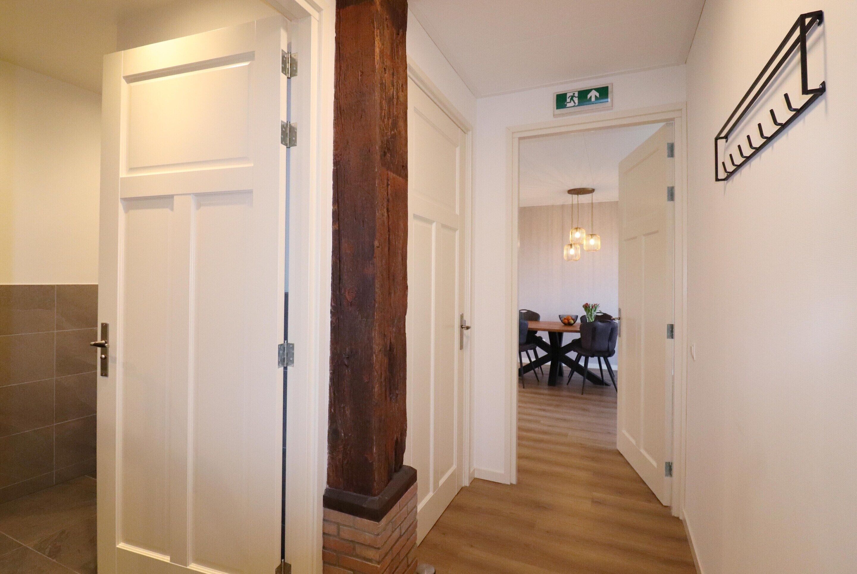 House | Reception