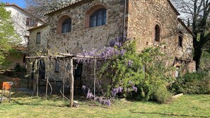 Exterior - Quiet country house with pets allowed (Monterotondo Marittimo)