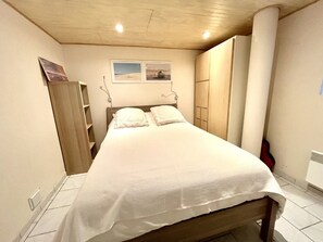 3 Schlafzimmer, Bügeleisen/Bügelbrett, WLAN