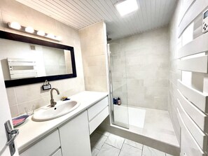 Shower, hair dryer