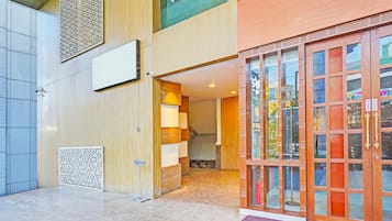 Rumah | Resepsionis