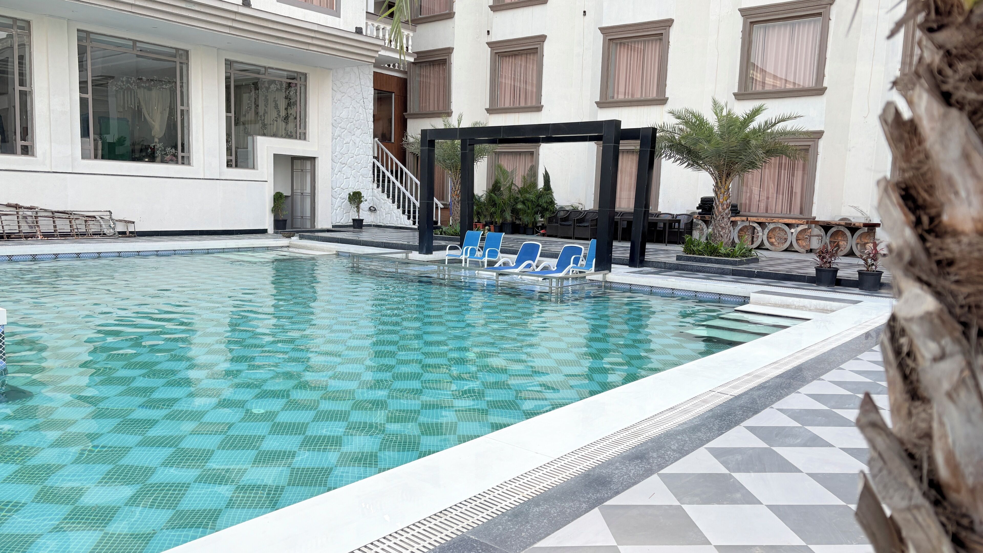 Kolam renang
