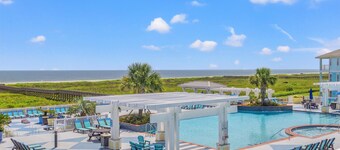 Charming beach front 3-bedroom condo located in Pointe West, Galveston, TX.