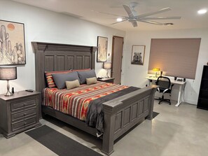 4 bedrooms, desk, iron/ironing board, WiFi