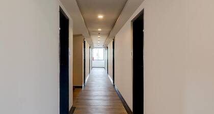 Cozy Deluxe Stays at Balewadi Pune