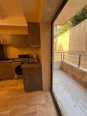 Apartment, 2 Bedrooms, Smoking | Private kitchen - Charming Amman Apartment for Rent - Entire House (Amman)