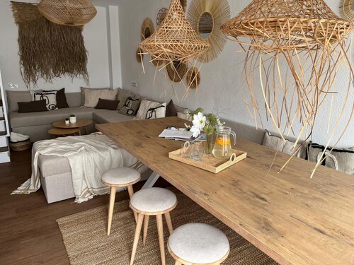 3-level family bungalow in La Mata: 2-min walk to beach; terrace w/ sea views