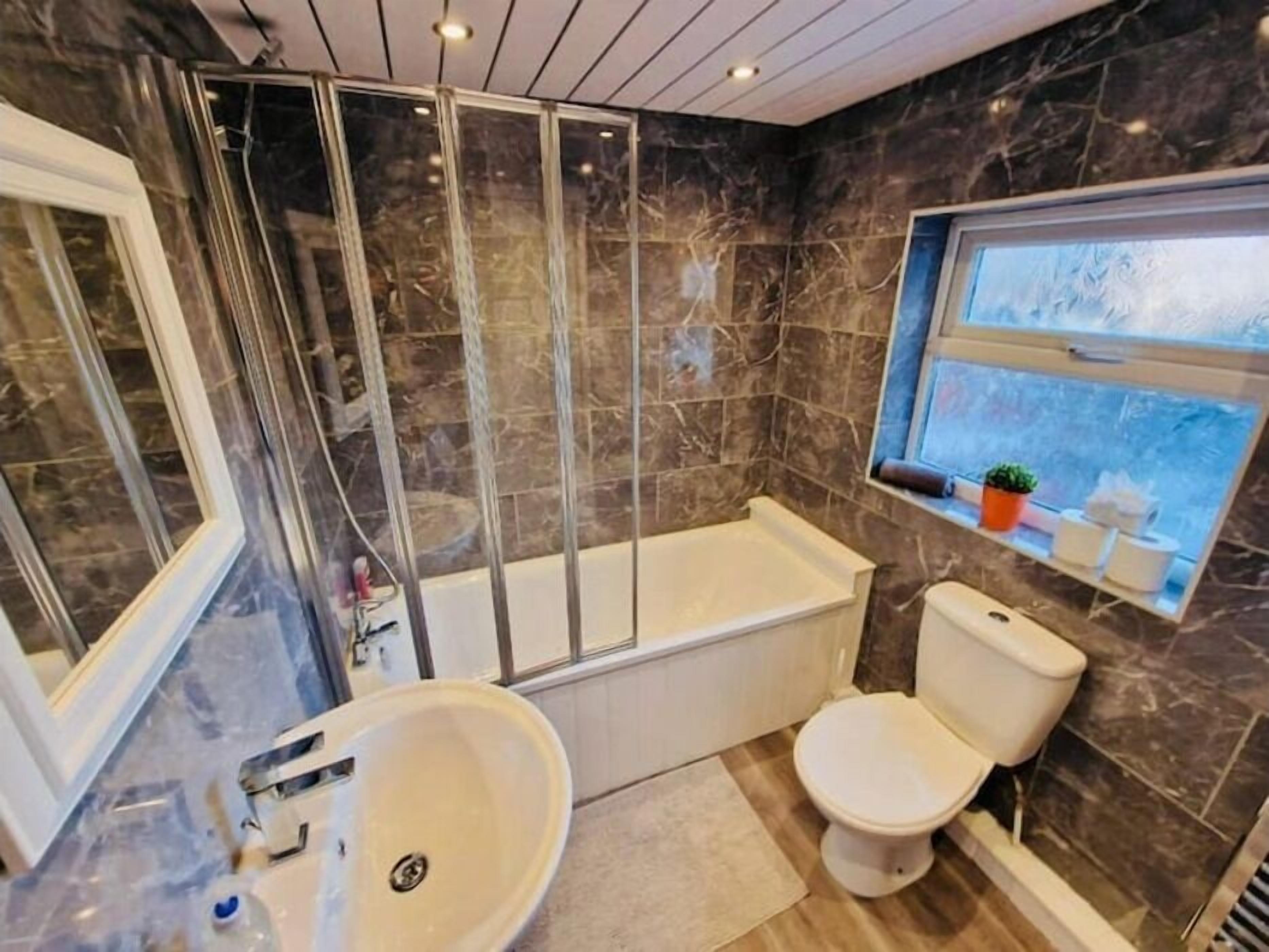 Hair dryer, towels, toilet paper