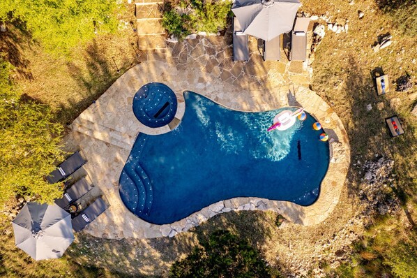 Piscine extérieure