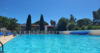 Maison gde piscine au Calme avec jardin arboré