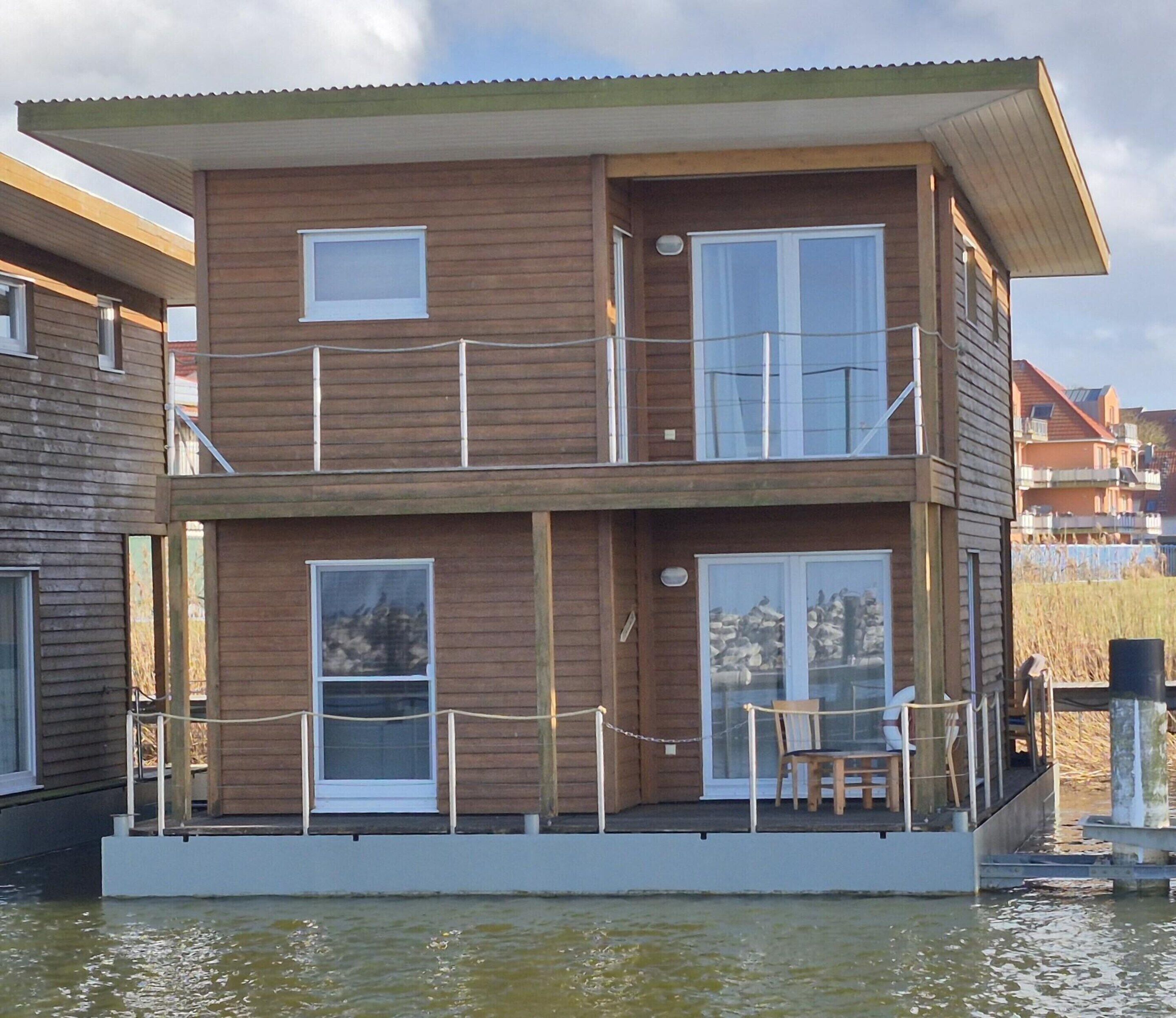 Mobile Home | Exterior