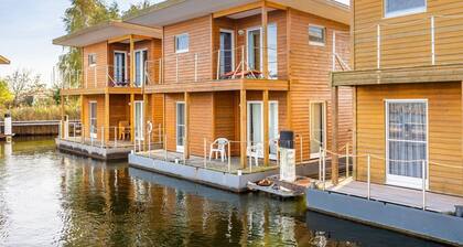 Hausboot in Barth am Barther Bodden