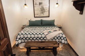 2 bedrooms, in-room safe, WiFi, bed sheets