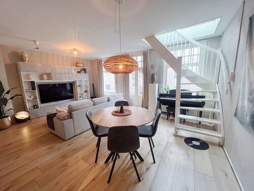 Modern 2BR City Condo • Design-Driven & Central