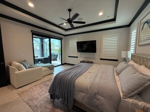 4 bedrooms, free WiFi, bed sheets