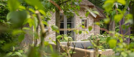 Talo | Yksityiskohta sisätiloista