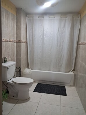 Seife, Toilettenpapier