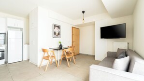 Ảnh chưa phân loại, 2 trong số 16 ảnh, nút