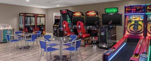 Games room - Club Wyndham Ocean Blvd 2 Bedroom North Myrtle Beach.  On the Beach!! (North Myrtle Beach)