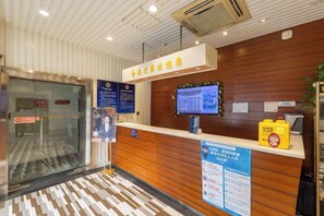 Unclassified image, 4 of 20, button - Golden Inns (Beijing Dajiaoting) (Beijing)