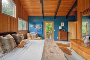 4 dormitoris, planxa i posts de planxar, wifi i roba de llit 