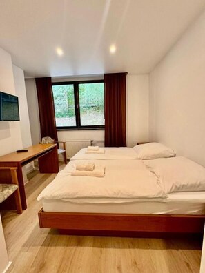 Classic Double Room | Free WiFi - Barbarossa Hotel Kelbra (Kelbra)
