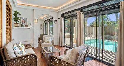 Desert Breeze/Nice Pool