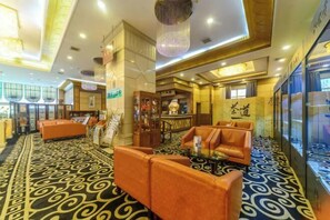 Lobby lounge - Dahe Jinjiang Hotel (Zhengzhou)
