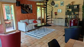 Rumah | Ruang keluarga