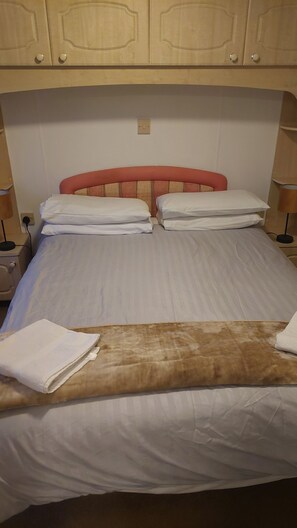 2 soverom, wi-fi (inkludert) og sengetøy