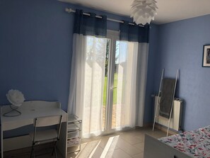 4 bedrooms, iron/ironing board, travel crib, WiFi