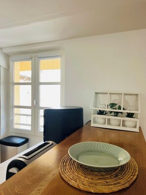 Interior - Le Chastel, historic center, T3 refurbished (Aix-en-Provence)