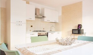 Casa, 2 quartos, sacada, vista para o jardim | Parte interna
