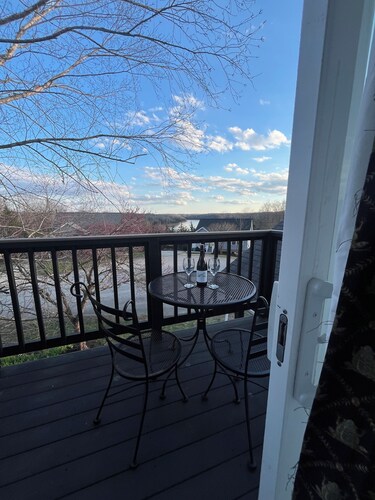 Bourbon Boating Lake House, 3bed, 3 bath cottage on Taylorsville Lake-Cottage 41