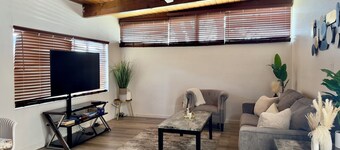 Kaweah Luxe Getaway with Laundry