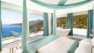 5 bedrooms, in-room safe, desk, iron/ironing board